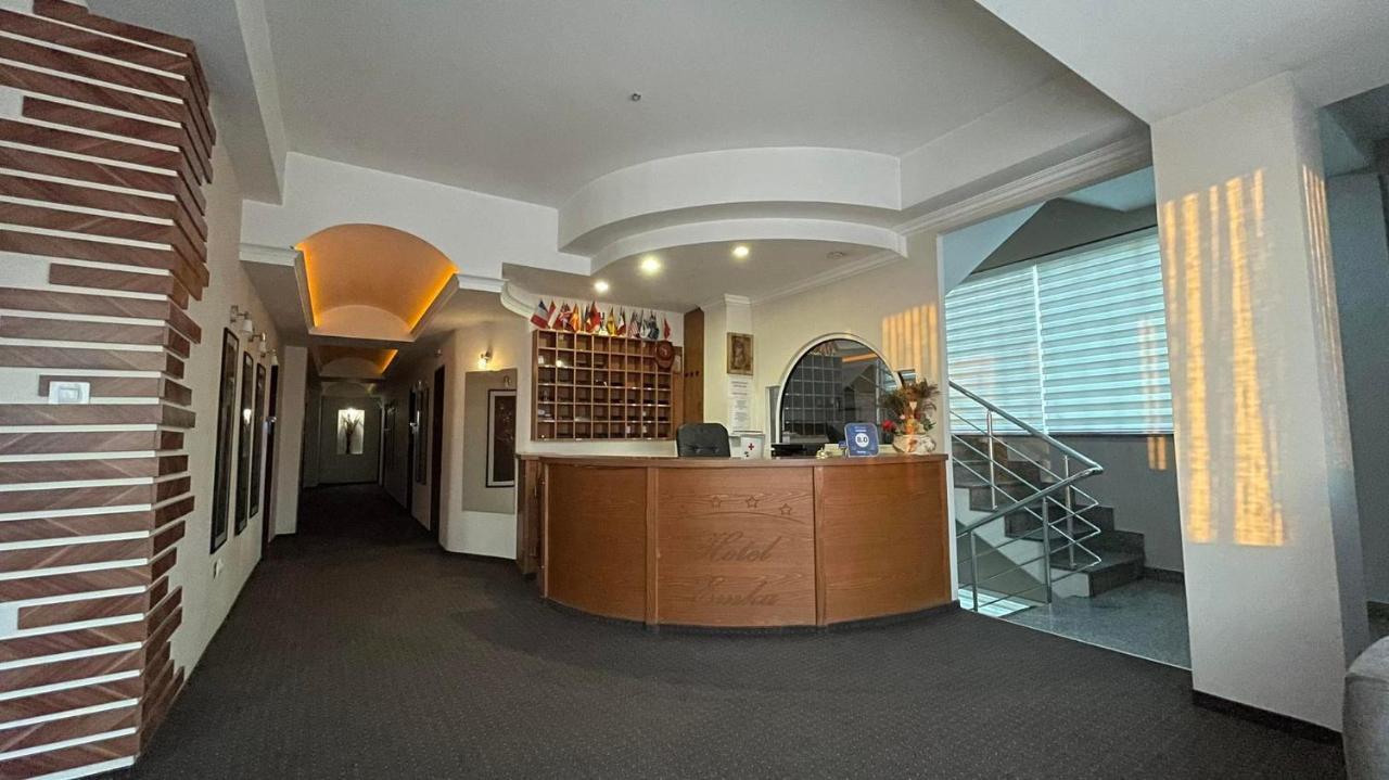 Hotel Emka Tetovo Buitenkant foto