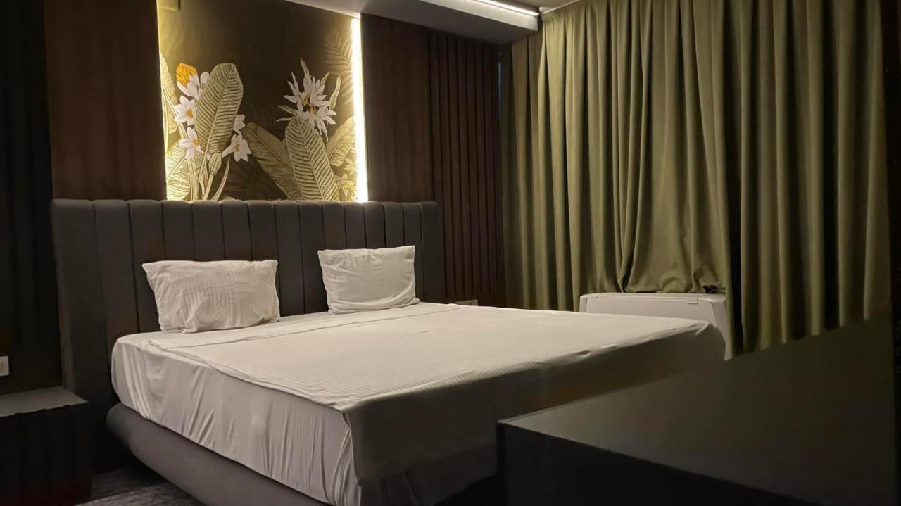 Hotel Emka Tetovo Buitenkant foto